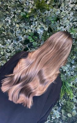 HIGHLIGHTS HAIR COLOUR SPECILAISTS IN CHORLEY